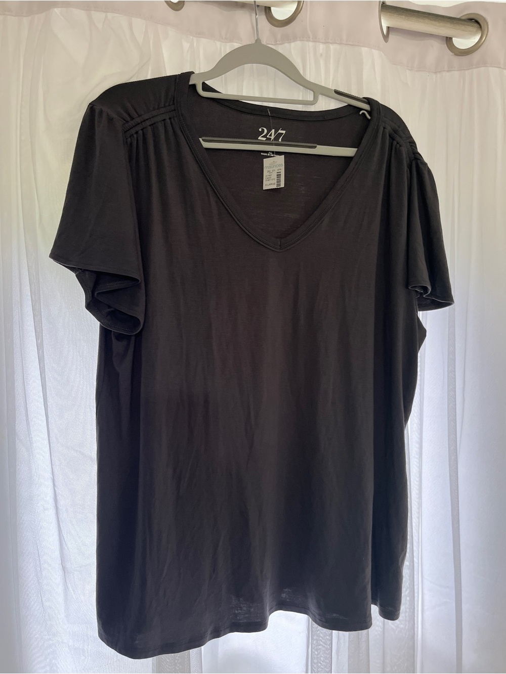 Flutter Sleeve V-Neck Tee charcoal gray size XL women’s relaxed ruched shoulder